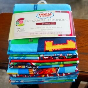 100% cotton fat quarter quilting fabric bundle Thomas & friends train